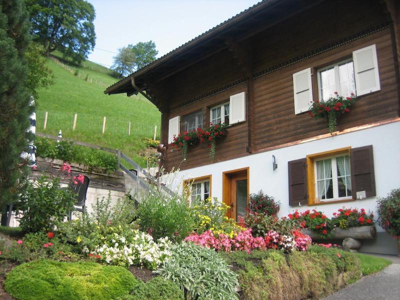 Hotel Gletschertal グリンデルヴァルト エクステリア 写真