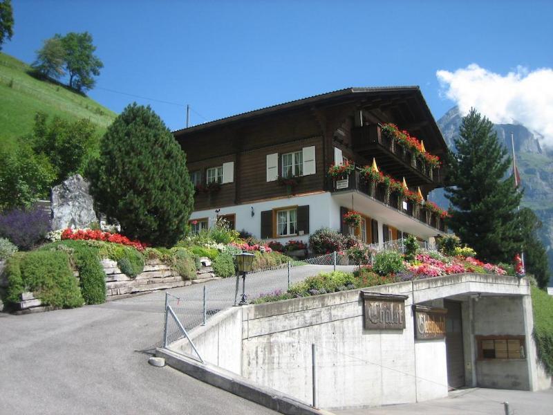 Hotel Gletschertal グリンデルヴァルト エクステリア 写真