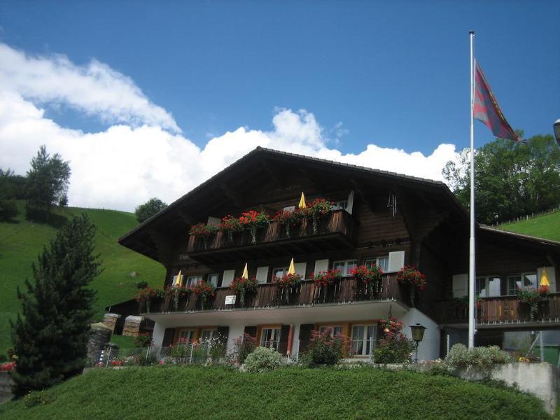 Hotel Gletschertal グリンデルヴァルト エクステリア 写真