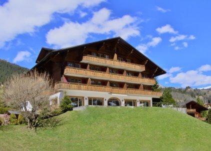 Hotel Gletschertal グリンデルヴァルト エクステリア 写真